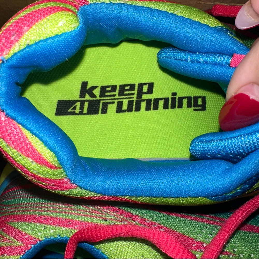 Multicolor Running Shoes - Picture 3 of 4